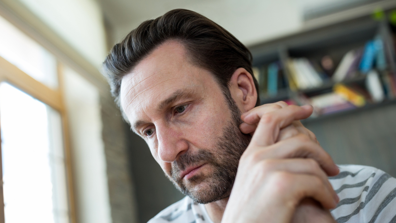 Man Regrets Shutting Up His Son, Who Just Wanted To Arrange A More Convenient Way To Move Out