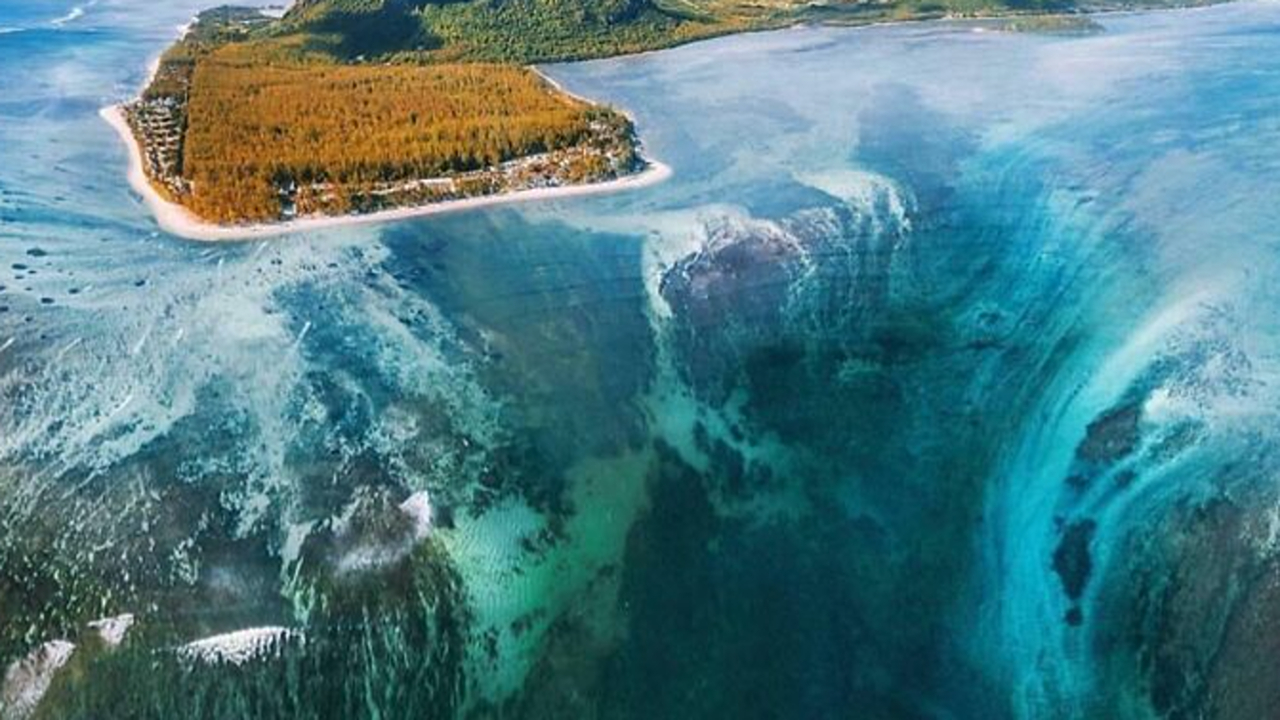 89 Creepy Deep-Water Photos That Might Stay In Your Head For A While