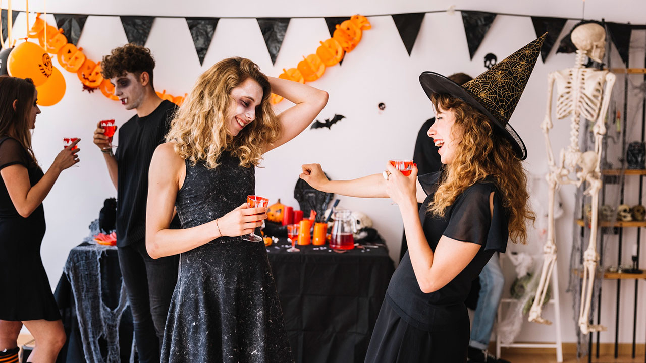 Wife Furious That Husband And ‘Work Wife’ Wear Matching Halloween Costumes