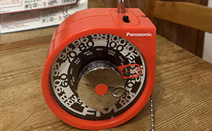 72 Retro Gadgets That Make It Seem Like Yesterday's Technology Was Absolute Art