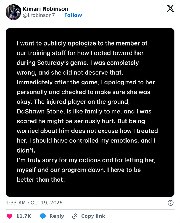 Public apology tweet from football player addressing treatment of staff member during game