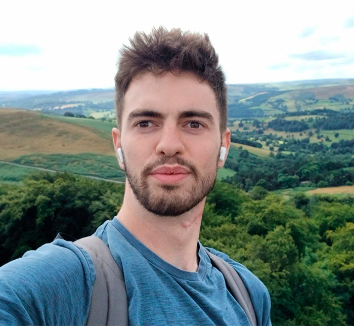 Former child actor takes selfie with scenic countryside background