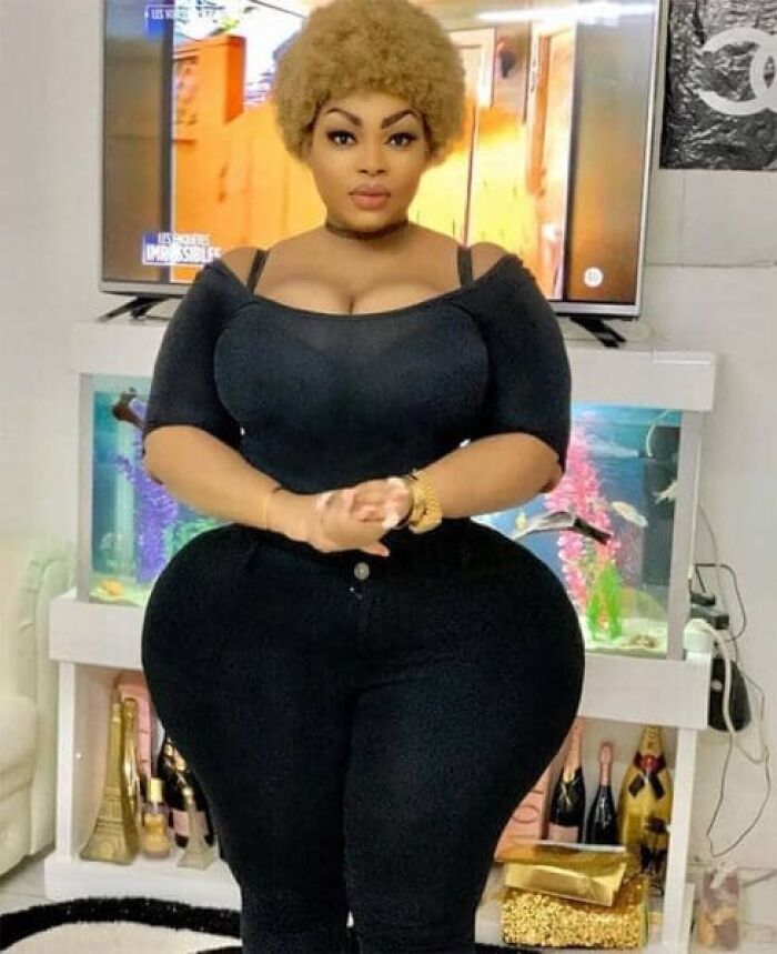 Edited photo with exaggerated hips and waist in ridiculous body manipulation