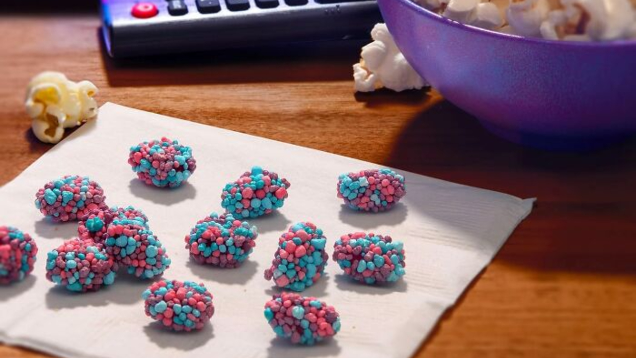 Cast Your Vote For The 25 Best Halloween Candies And Finally Settle Every Trick Or Treat Debate