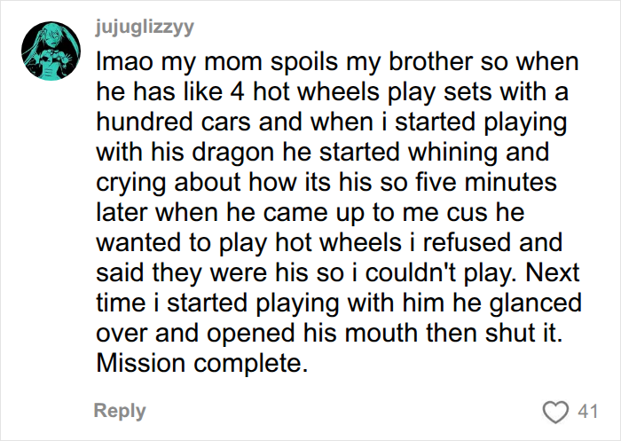 Mom Pushes Elevator Button Before Her Son Can To Teach Him A Lesson, Then Ignores His Meltdown Mom Pushes Elevator Button Before Her Son Can To Teach Him A Lesson, Then Ignores His Meltdown