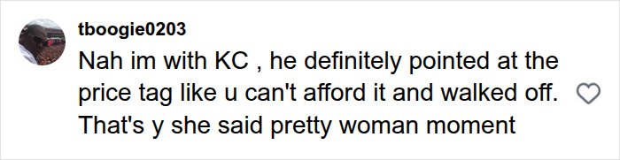 Comment backing Kelly Clarkson in price tag dispute with store