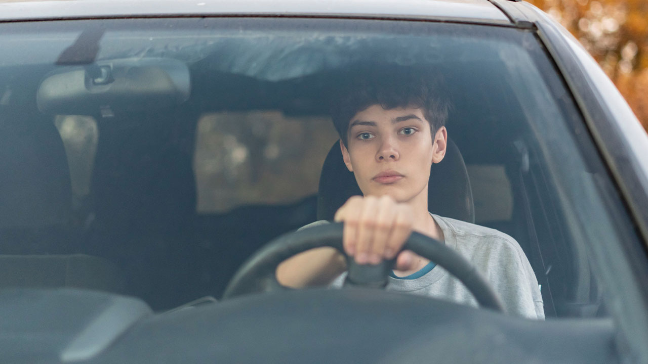 Teen Works 2 Years To Buy His First Car, Jealous Sis Smashes The Game Consoles In Return
