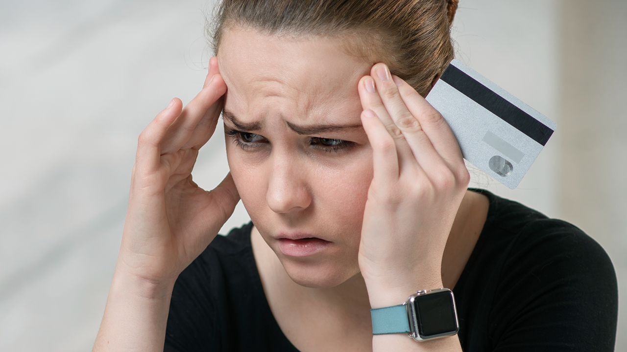 Dad Freaks Out After Daughter Gets Her Own Bank Account, Tries To Cut It Up