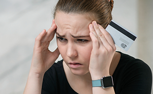 Dad Freaks Out After Daughter Gets Her Own Bank Account, Tries To Cut It Up
