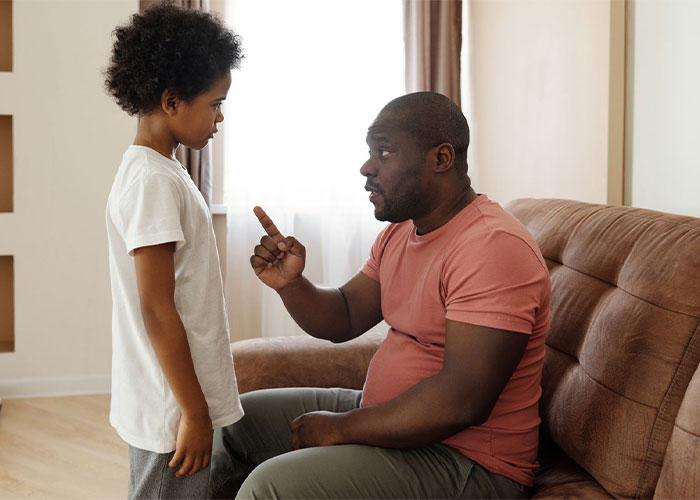 Couple Locks Up Their House After Niece Wrecks Things On Two Visits, Sister Takes Major Offense Couple Locks Up Their House After Niece Wrecks Things On Two Visits, Sister Takes Major Offense