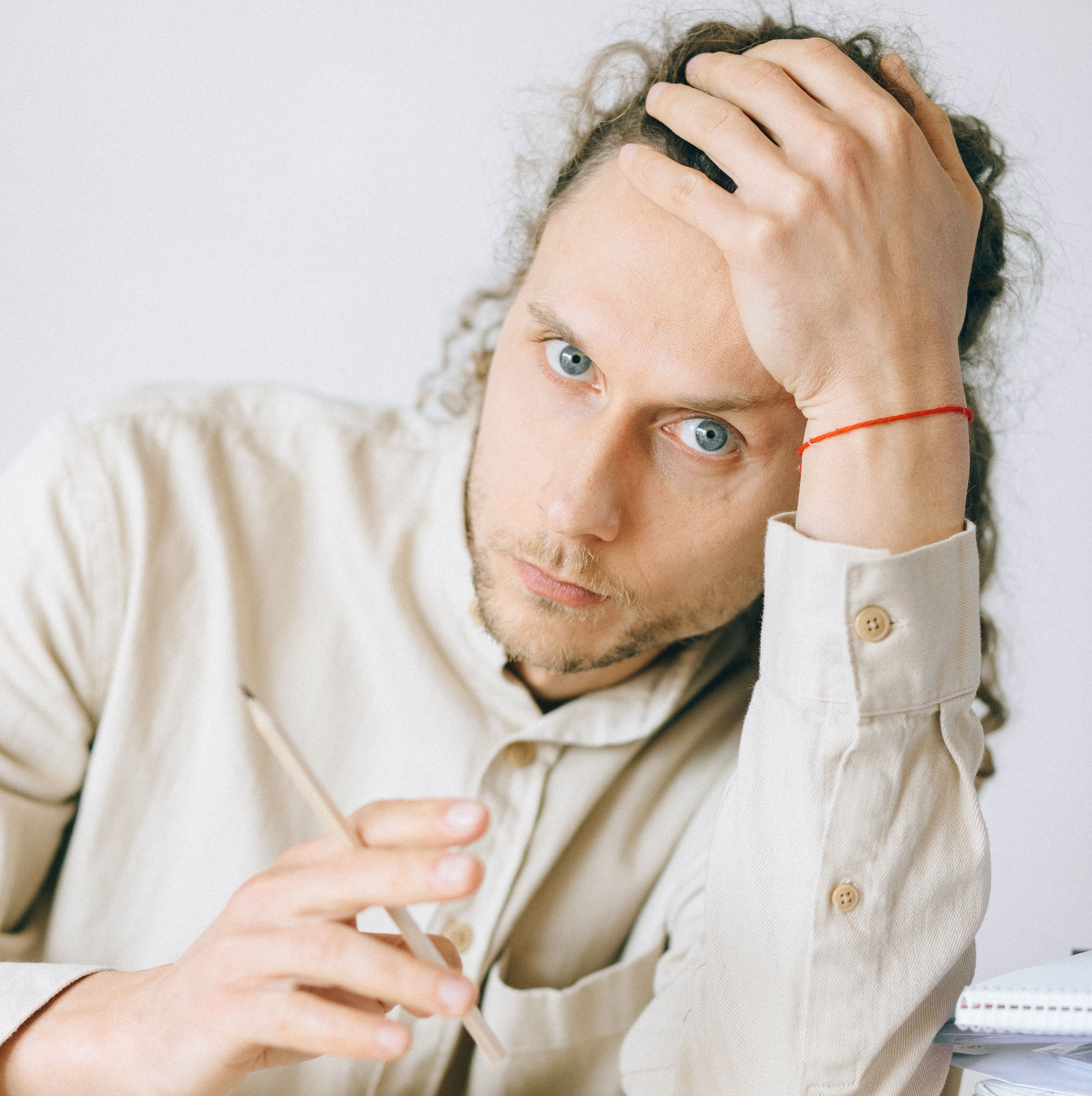 Unemployed Wife Refuses To Do Any Chores Because She's Stressed