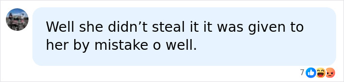 Social media user commenting on a student who received money in her bank account by mistake. Social media user commenting on a student who received money in her bank account by mistake.
