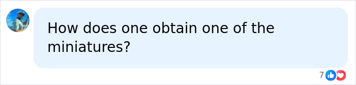 Online user comment inquiring how to obtain a miniature of the satirical golden statue of Donald Trump Online user comment inquiring how to obtain a miniature of the satirical golden statue of Donald Trump