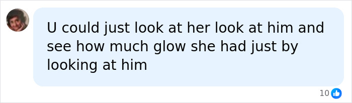 Fan comment discussing Lisa Marie Presley and Michael Jackson relationship.