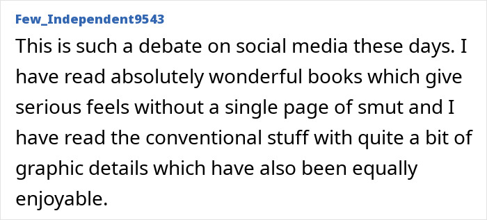 Online discussion snippet about spicy scenes and romance book preferences.