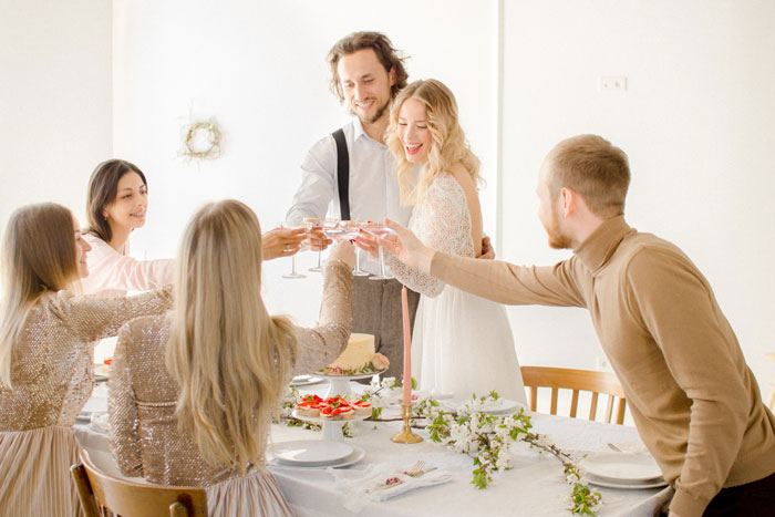 Bride Makes An Unthinkable Request Of Her Muslim Friend To Keep Her Future Family Happy Bride Makes An Unthinkable Request Of Her Muslim Friend To Keep Her Future Family Happy