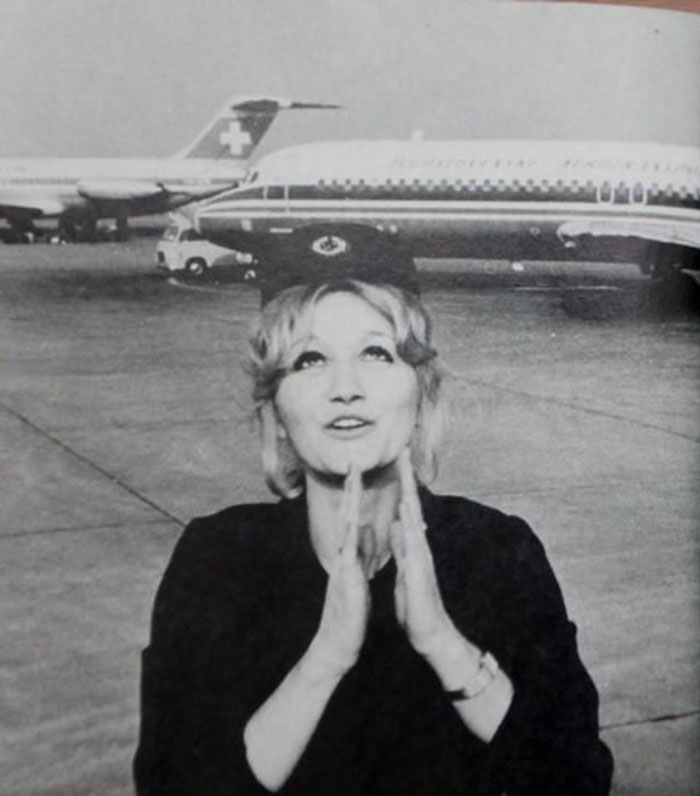 The Remarkable Story Of The Flight Attendant Who Survived A Plane Crash And Made History The Remarkable Story Of The Flight Attendant Who Survived A Plane Crash And Made History