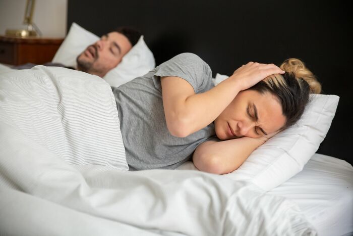 Women Who Never Lived With A Guy Share 50 Things That Surprised Them When They Moved In With One