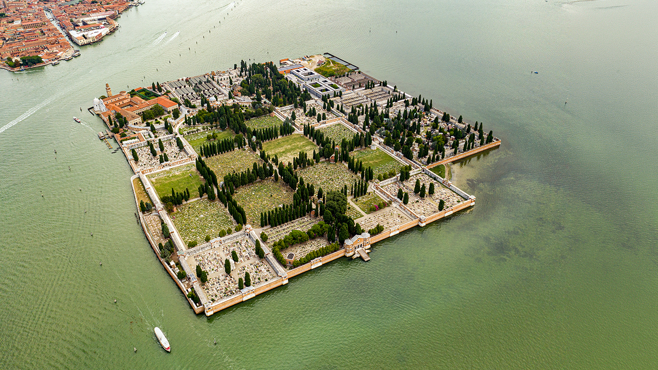 15 Unsettling Places In Europe You Probably Haven’t Heard Of, According To This Dark Tourism Specialist