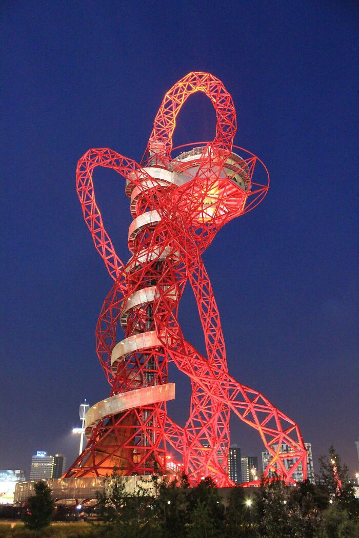 The ArcelorMittal Orbit tower in London, a bizarre example of public art with red steel lattice
