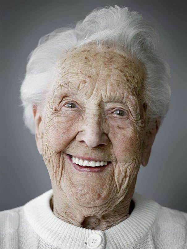How People Look When They Reach 100 Years
