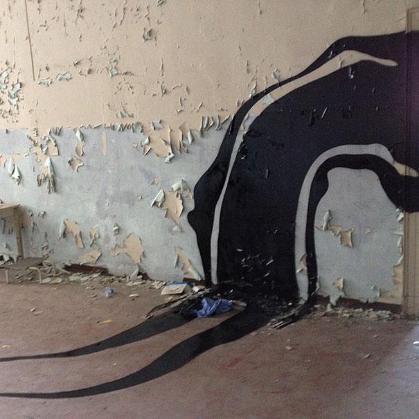 Street Artist Paints Ghostly Shadows in Abandoned Psychiatric Hospital