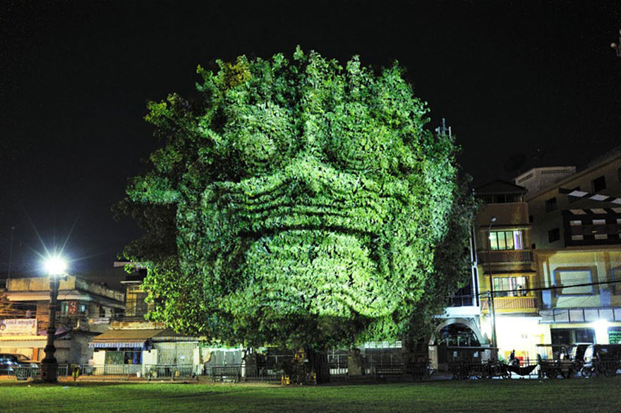 Haunting 3D Projections on Trees by Clement Briend