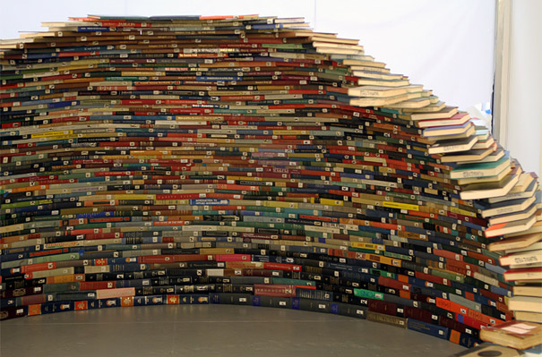 Book Igloo by Miler Lagos