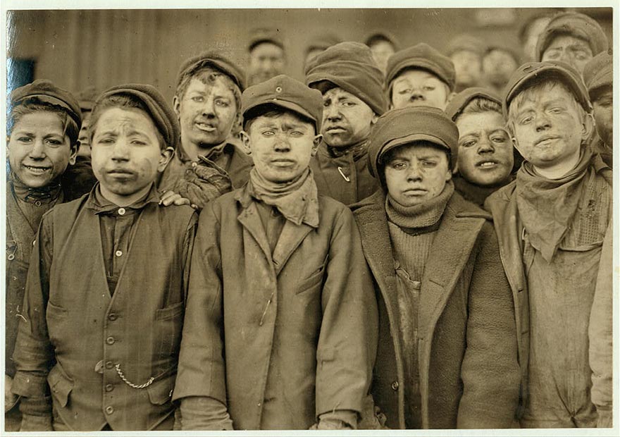 Heart-Breaking Pictures of Child Labour In USA by Lewis Hine