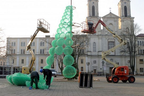 Christmas Tree Made of 32,000 Recycled Bottles