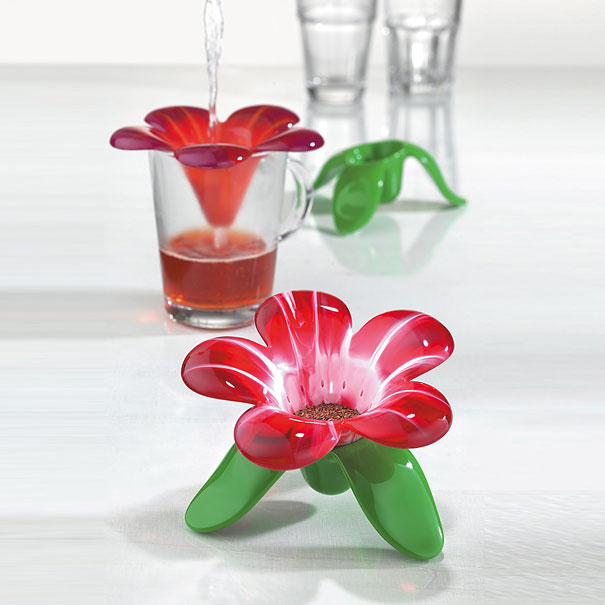 15 Cool and Creative Tea Infusers