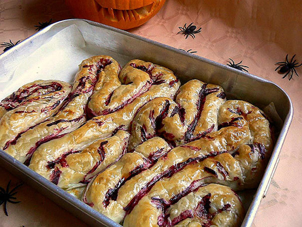 20 Delicious Halloween Food Ideas That Will Disgust And Terrify You