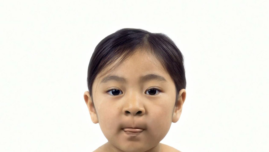 Hypnotizing Timelapse-like Ageing Video Turns Child Into Grandmother