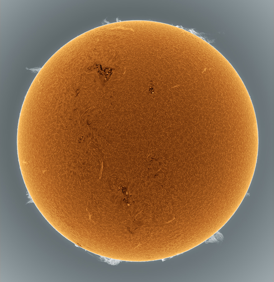 Man Takes Stunning Hi-Res Photographs of the Sun in His Backyard