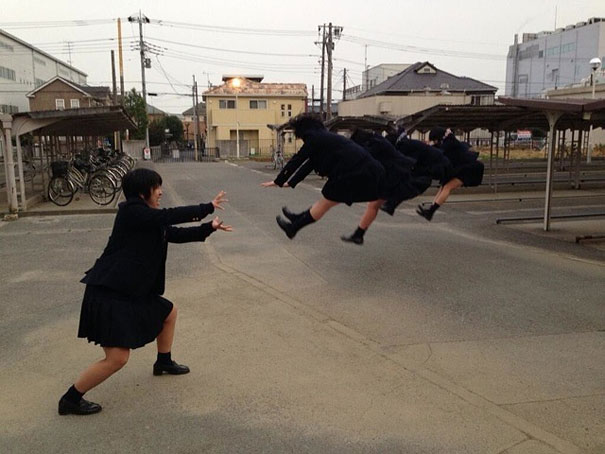 New Craze in Japan: Japanese Schoolgirls Doing DBZ Energy Attacks