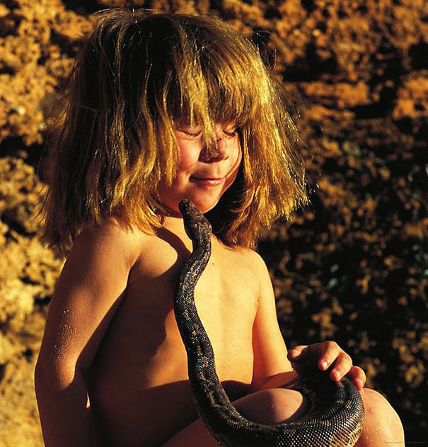 Real Life Mowgli: Girl Who Grew Up in the African Wildlife