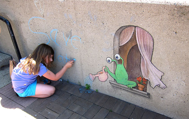 Chalk-drawn Adventures of Sluggo by David Zinn