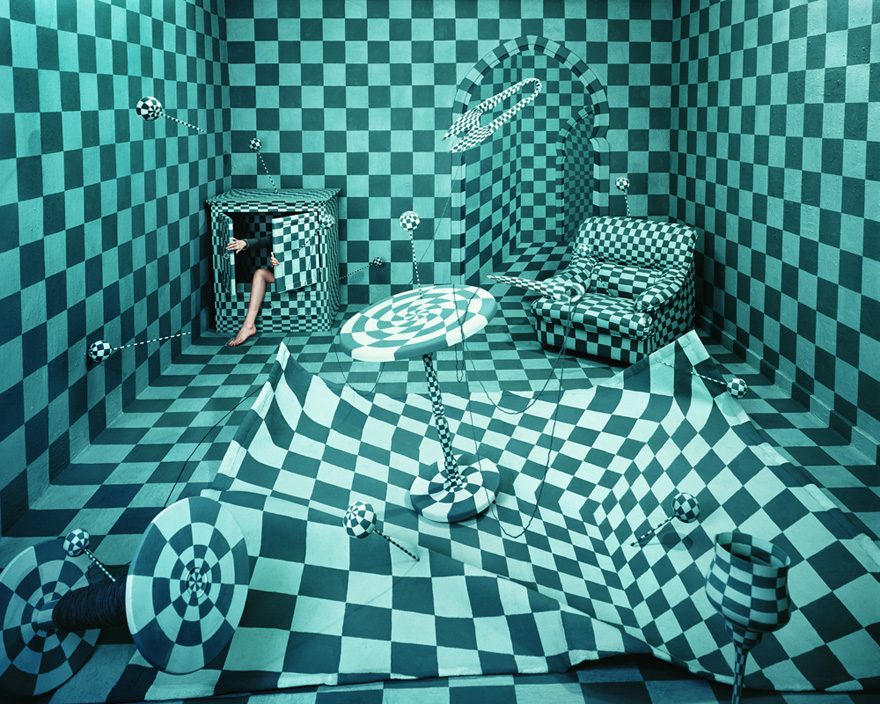 Artist Turns Her Small Studio Room Into Surreal Dreamscapes Without Using Photoshop