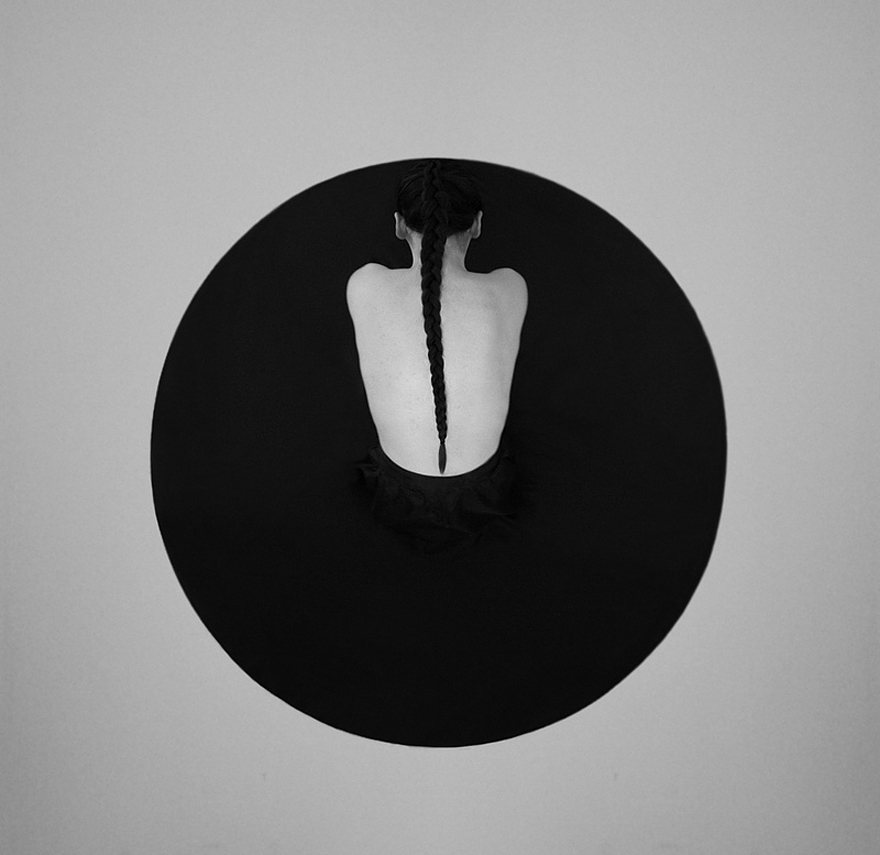 Surreal Self-Portraits by 22-Year-Old Noell S. Oszvald